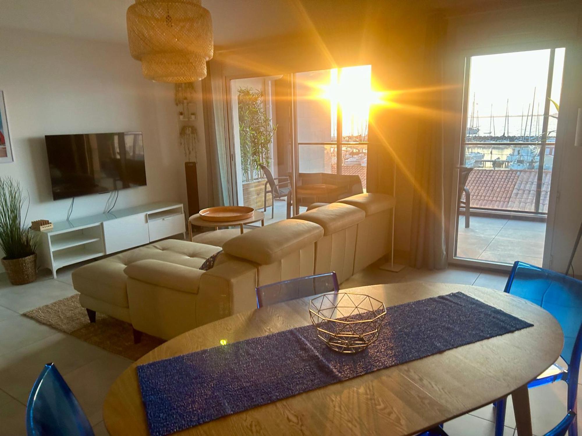 Apartment Blue Port -4 Etoiles-2 Loggias Vues-2 Parking